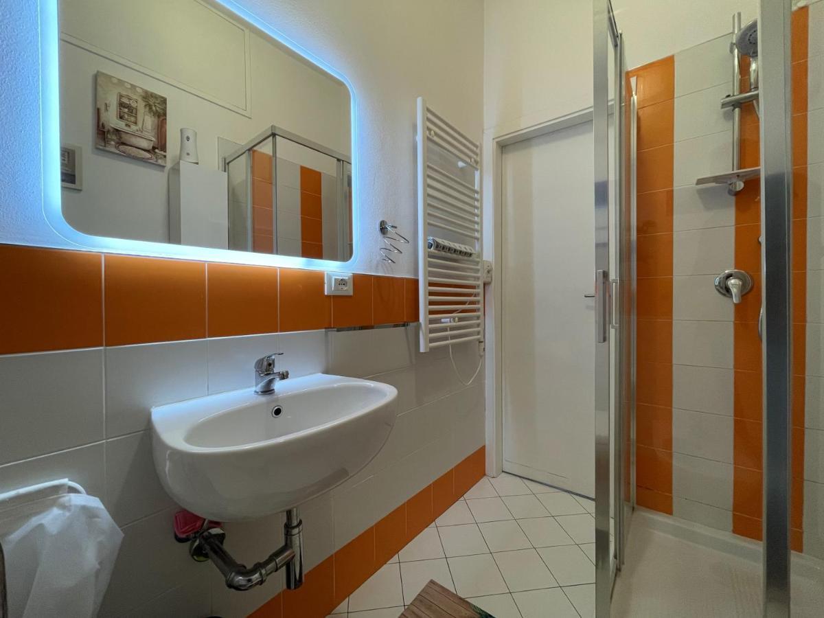 Le Palme 98 "Casa Vacanze" Lido di Camaiore Ngoại thất bức ảnh